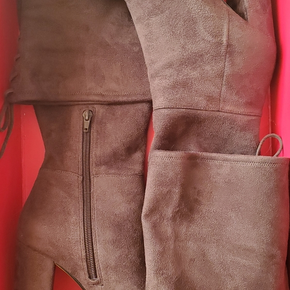 Vince Camuto Cloudyskies Over Knee Boots - Picture 3 of 6